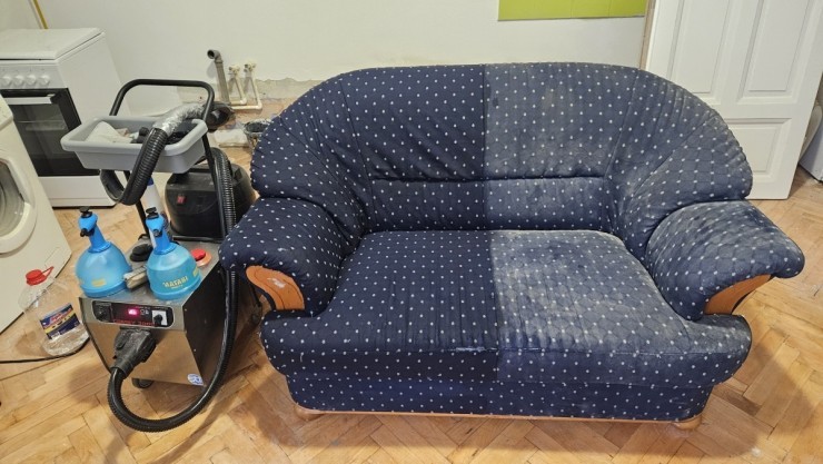 Ai Canapeaua Murdata? Descopera Curatarea Profesionala Tapiteriei in Oradea cu CleanSpot