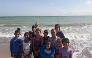 Asociatia MicNews Tabara organizata pentru copii defavorizati la mare 