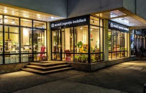 Agenția Imobiliară ACASĂ ARAD: Achiziții și Vânzări Imobiliare de Succes în Arad